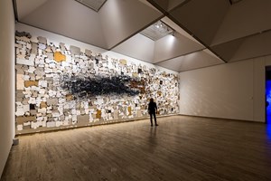 Art Gallery of New South Wales, N.S. Harsha, 'Reclaiming the inner space' (2018). Acrylic paint, acrylic mirror, wood, found cardboard packing material. 4 x 12 m. Installation view: 21st Biennale of Sydney, Art Gallery of New South Wales, Sydney (16 March–11 June 2018). Courtesy the artist and Victoria Miro Gallery, London and Venice. Photo: Document Photography.
